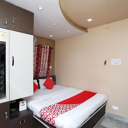 Oyo 9975 Hotel Asmeet Kalkutta Kültér fotó