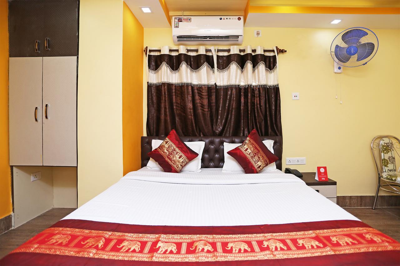 Oyo 9975 Hotel Asmeet Kalkutta Kültér fotó