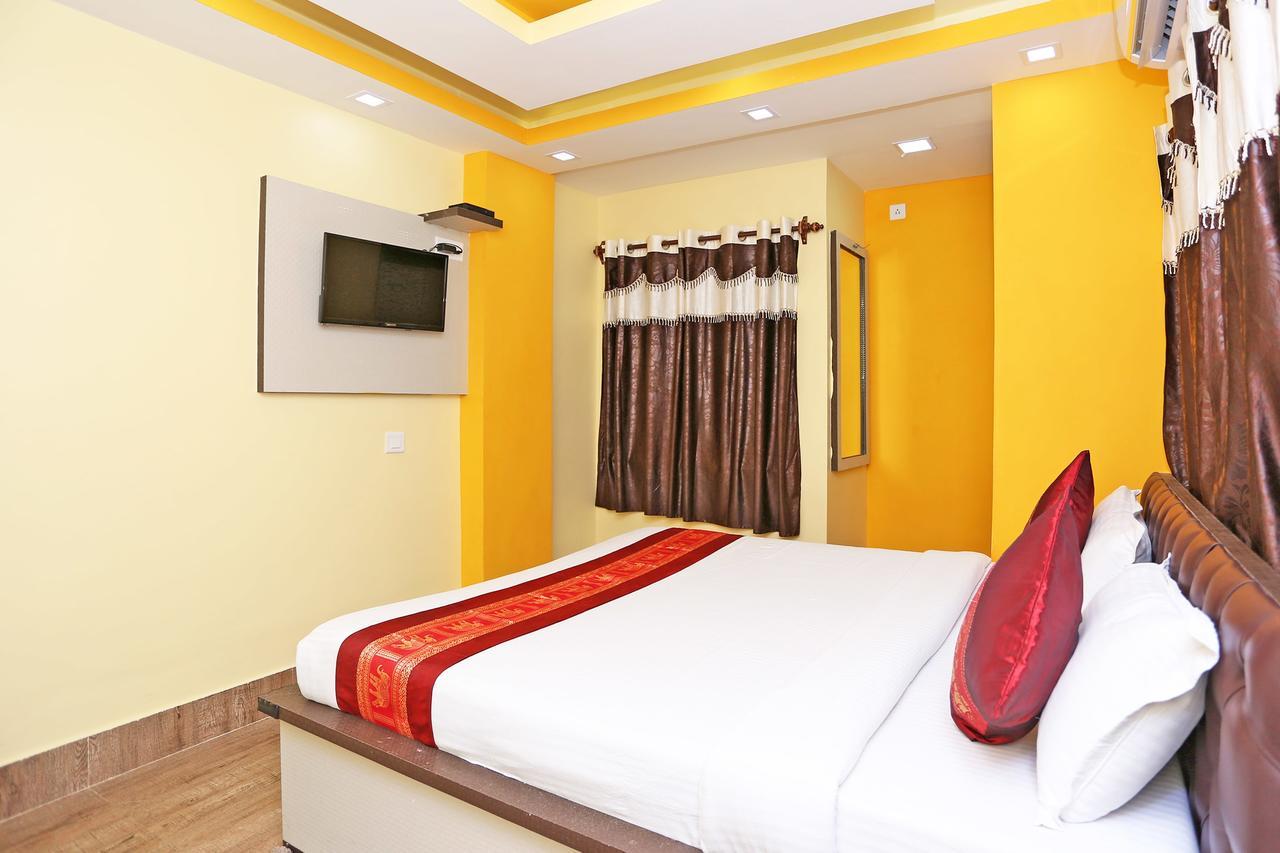 Oyo 9975 Hotel Asmeet Kalkutta Kültér fotó