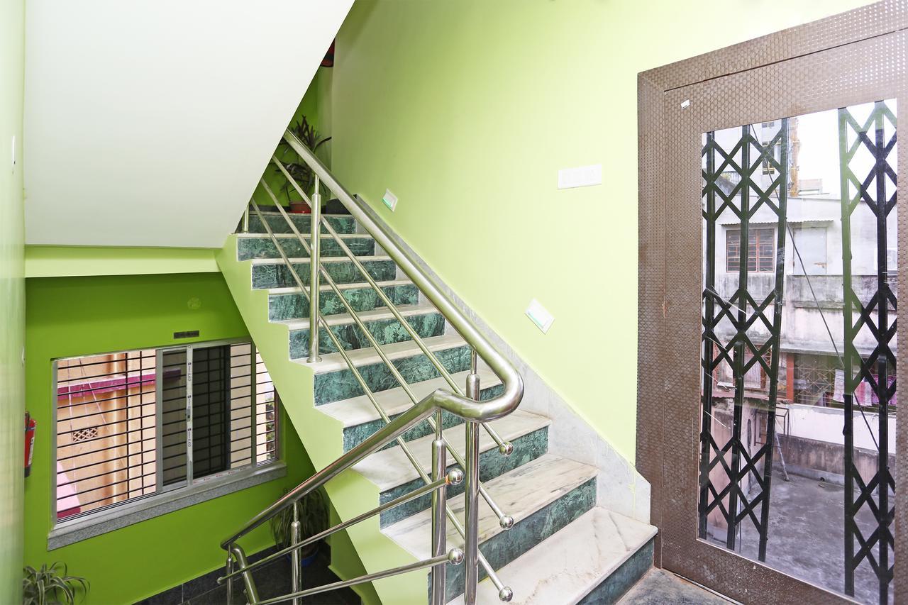 Oyo 9975 Hotel Asmeet Kalkutta Kültér fotó