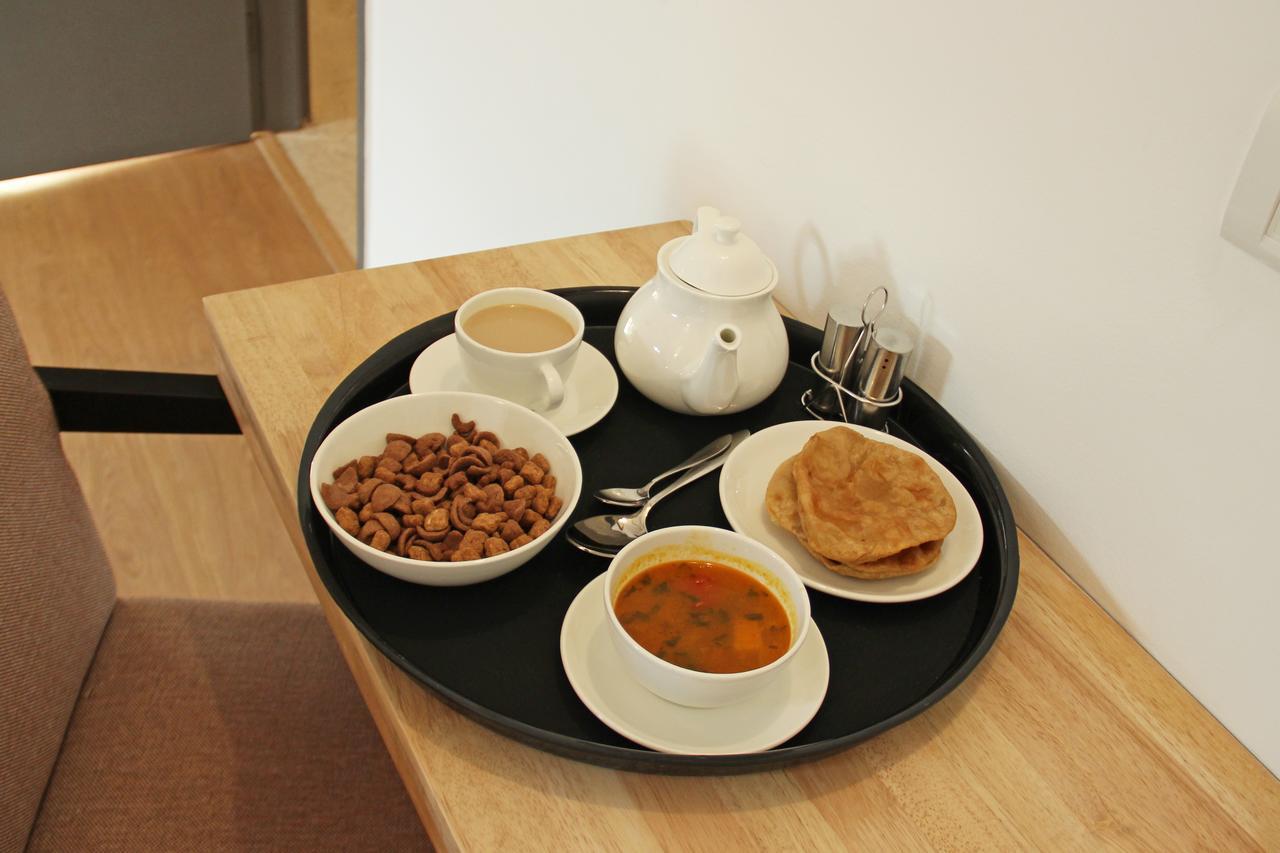 Oyo 9975 Hotel Asmeet Kalkutta Kültér fotó